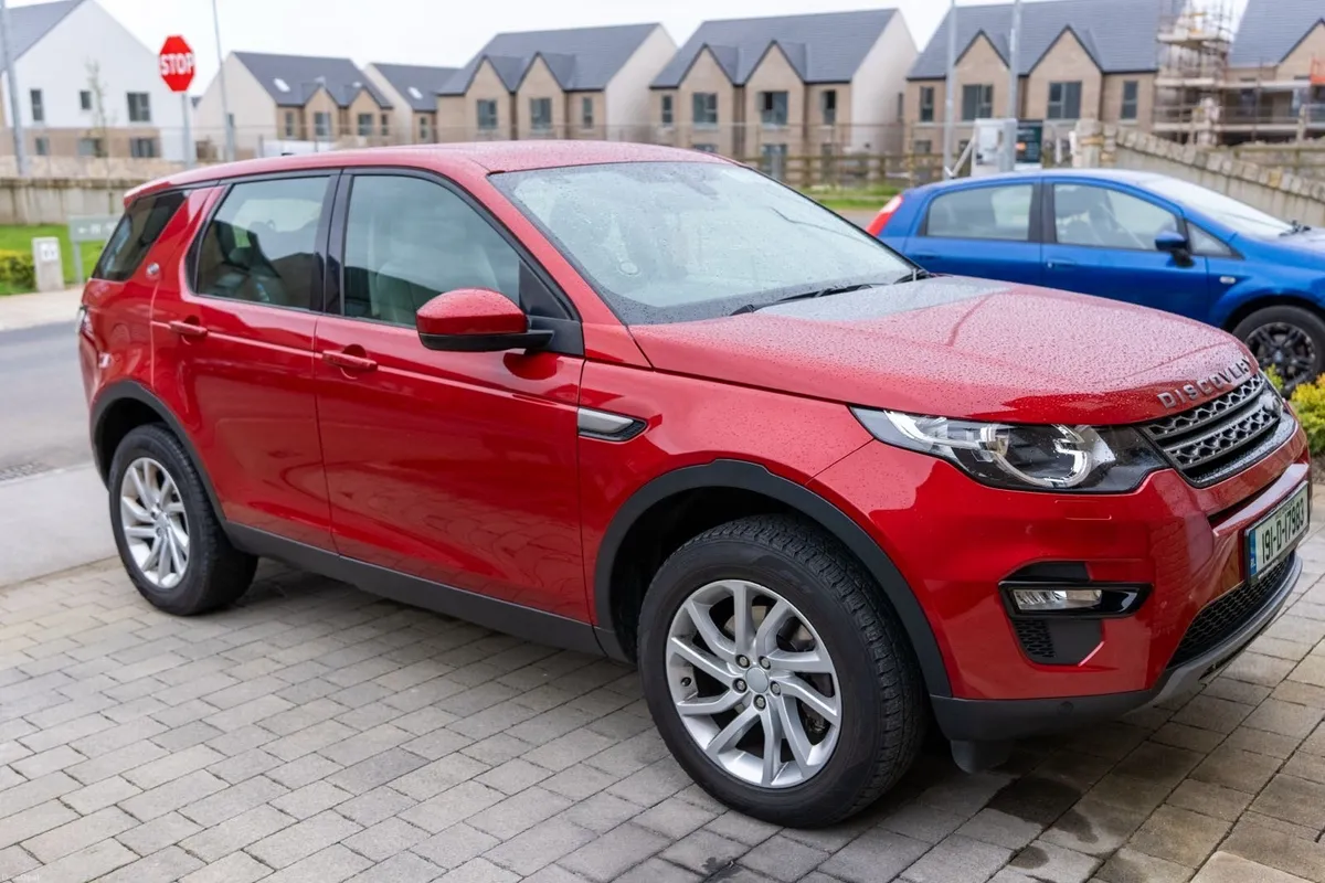 Land Rover Discovery - Image 4