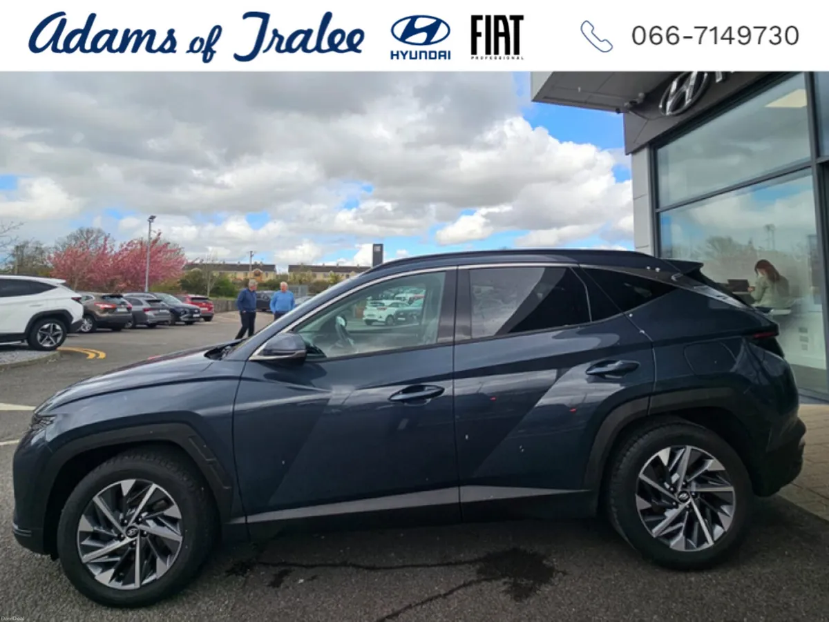 Hyundai Tucson IX35 EXECUTIVE PLUS 5DR - Image 2