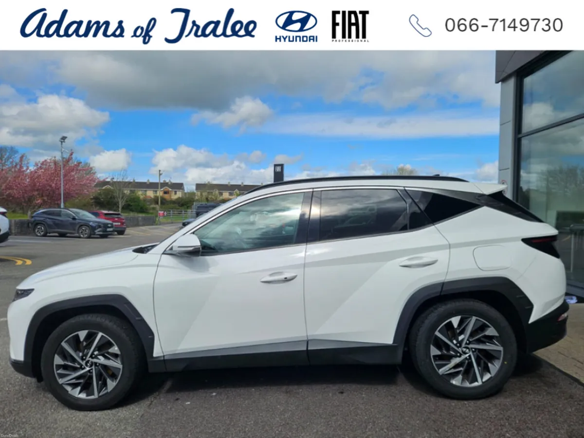 Hyundai Tucson IX35 EXECUTIVE PLUS 5DR - Image 2