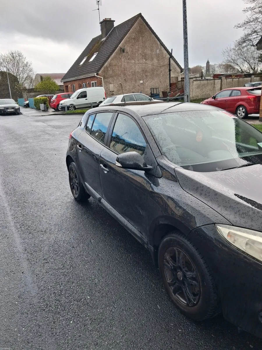 Renault Megane 2009 - Image 2