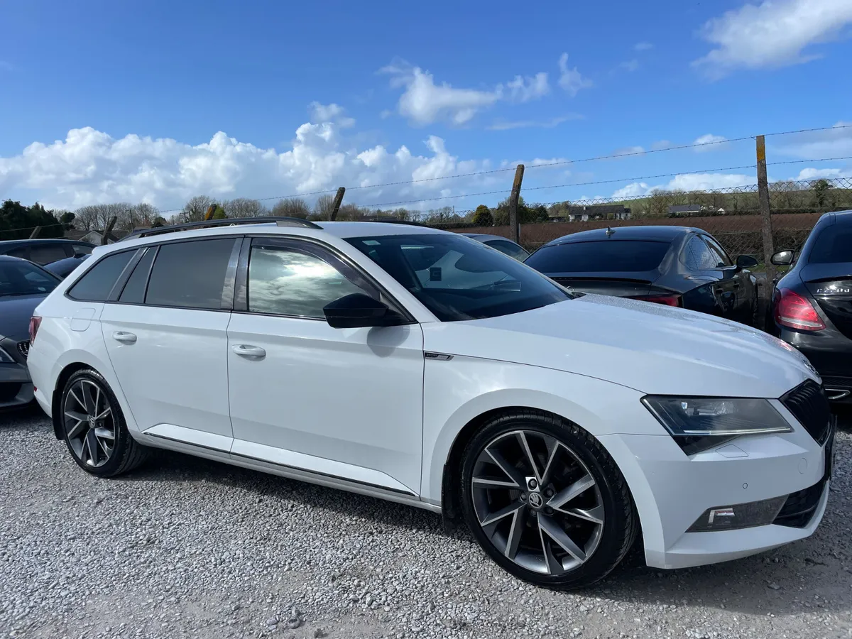 Skoda Superb Sportline - Image 1