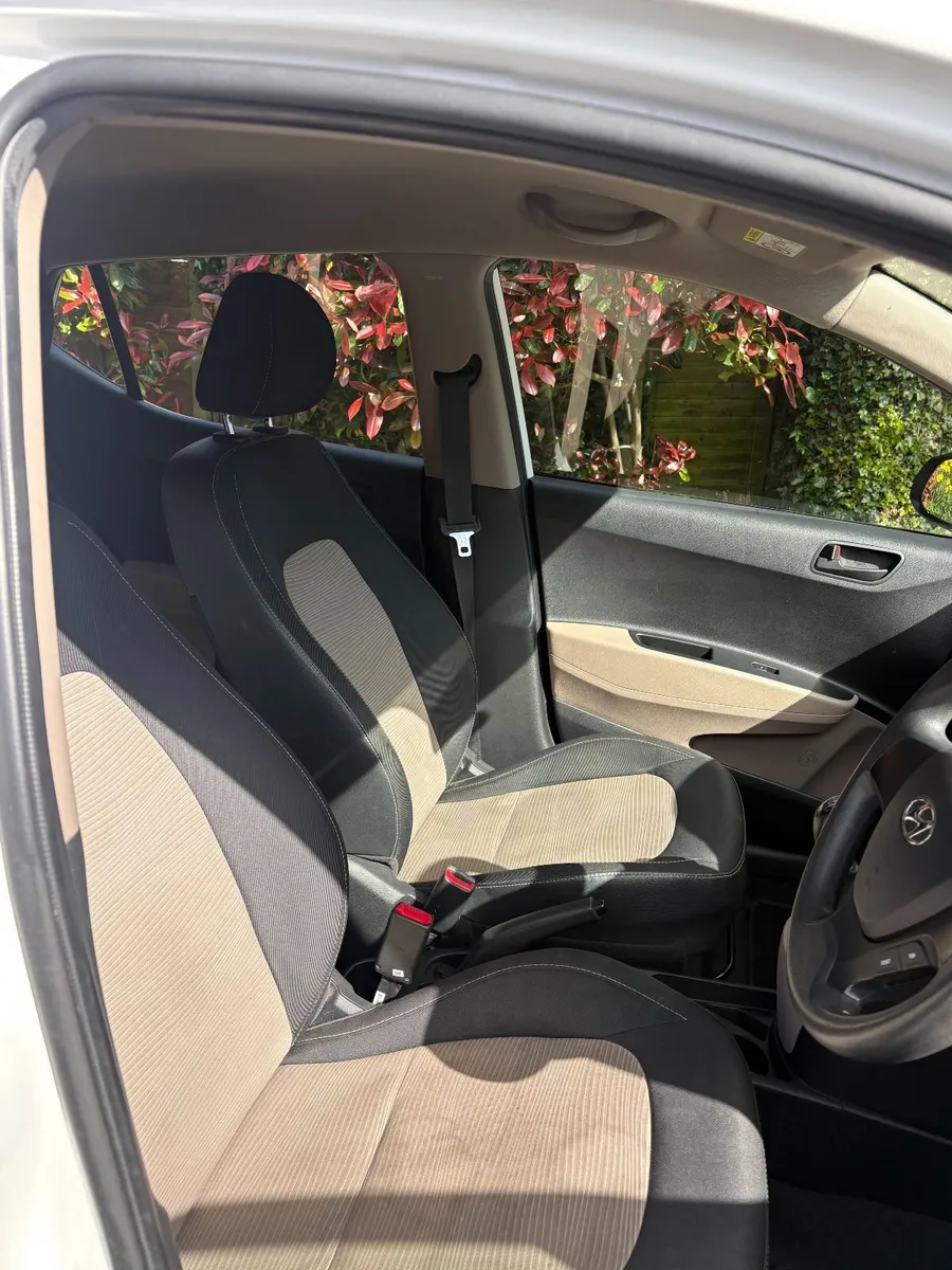 Hyundai i10 2015 - Image 3