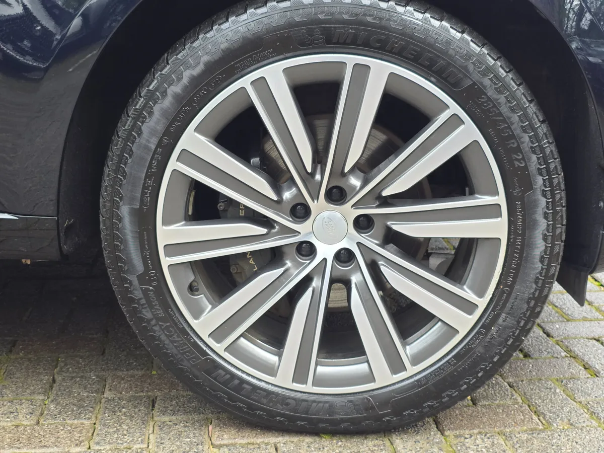 2025 LANDROVER RANGE ROVER 3.0 P460E AUTOBIOGRAPHY - Image 3