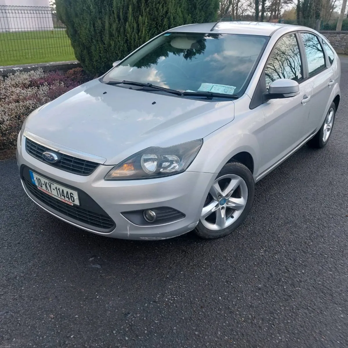 2010 ford focus 1.6 nct 3/27 new nct tax €200 - Image 1