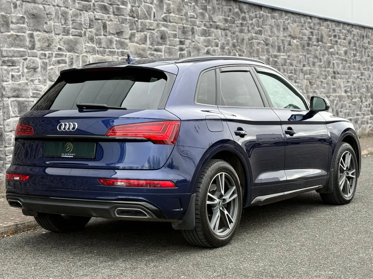 2021 Audi Q5 S Line 2.0TDI 35 Black Auto - Image 2