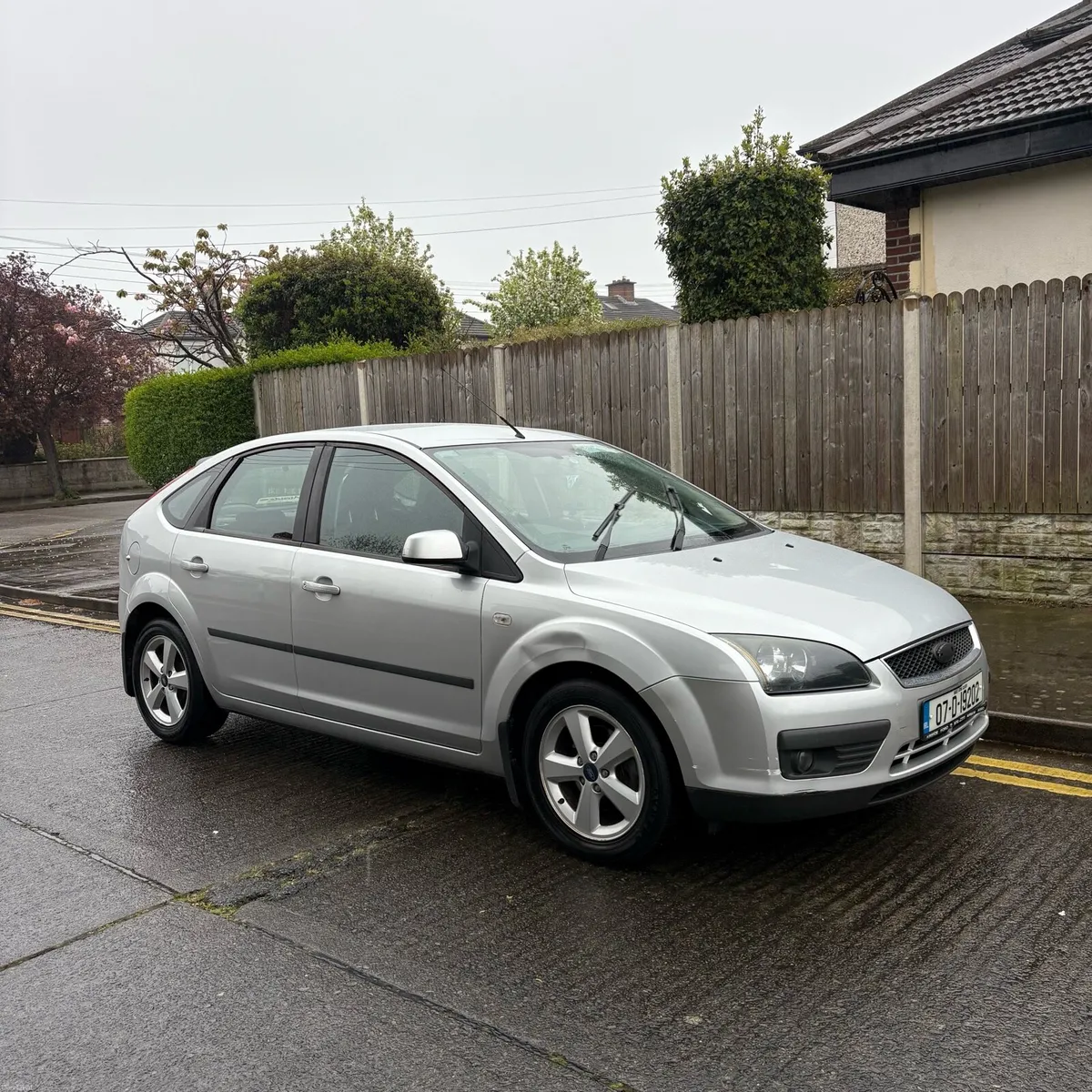 FORD FOCUS BRAND NEW NCT 02/27 132,000 KMS - Image 2