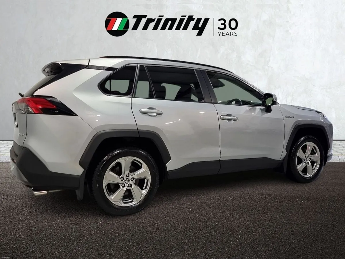 Toyota RAV4 ** SOL ** HYBRID ** 2.5 2WD ** TRINITY - Image 3