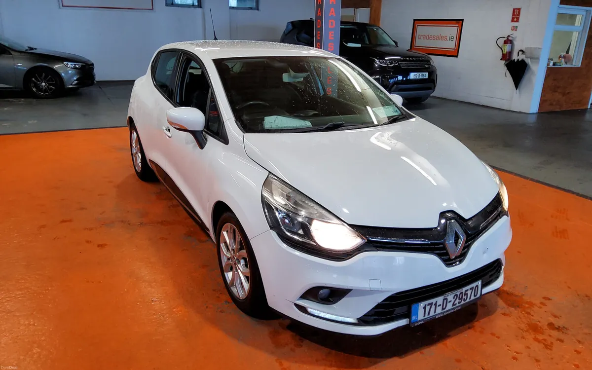Renault Clio 2017 - Image 1