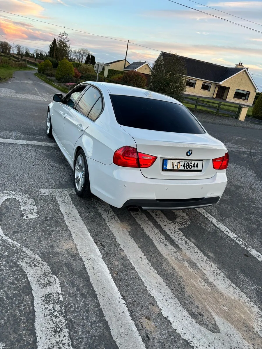Bmw e90 318d Msport - Image 2