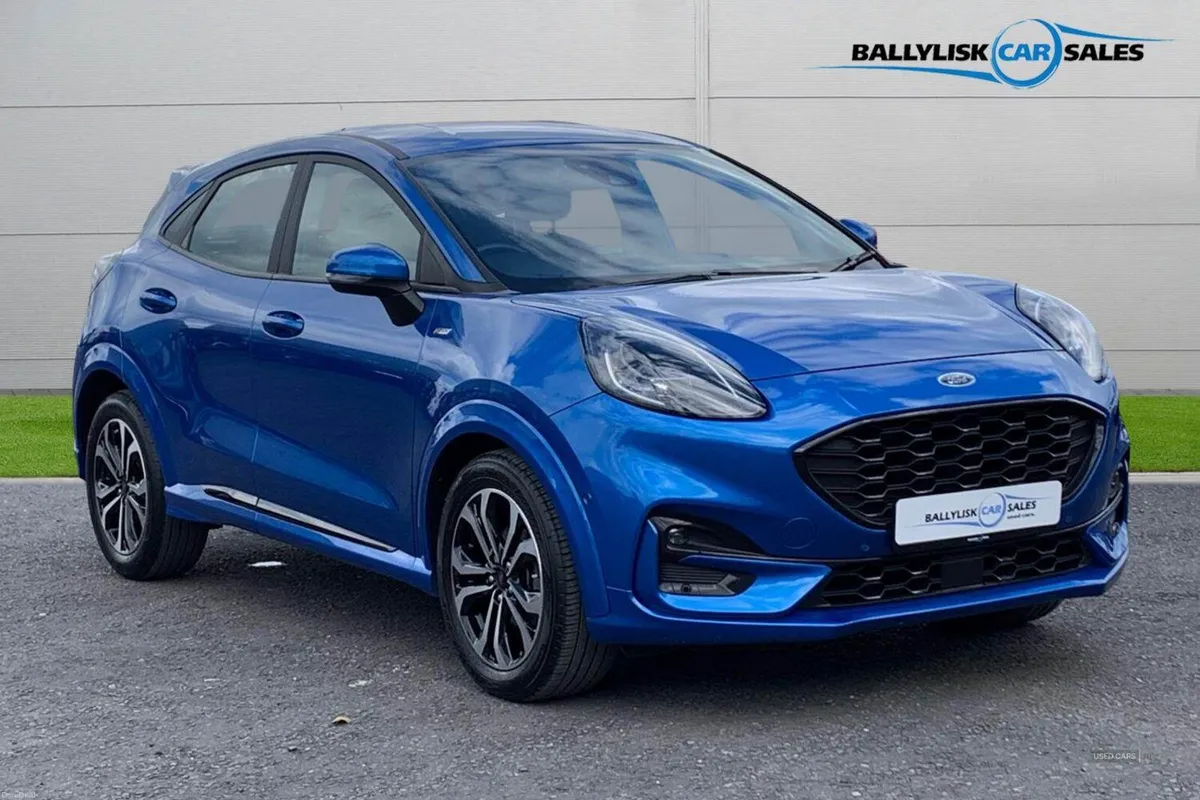 Ford Puma 1.0 125PS ST-Line Auto in Blue with 32K - Image 1