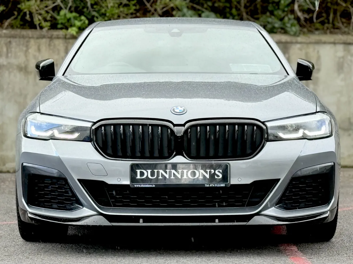 BMW 5-Series 2023 530E M SPORT PRO - Image 4