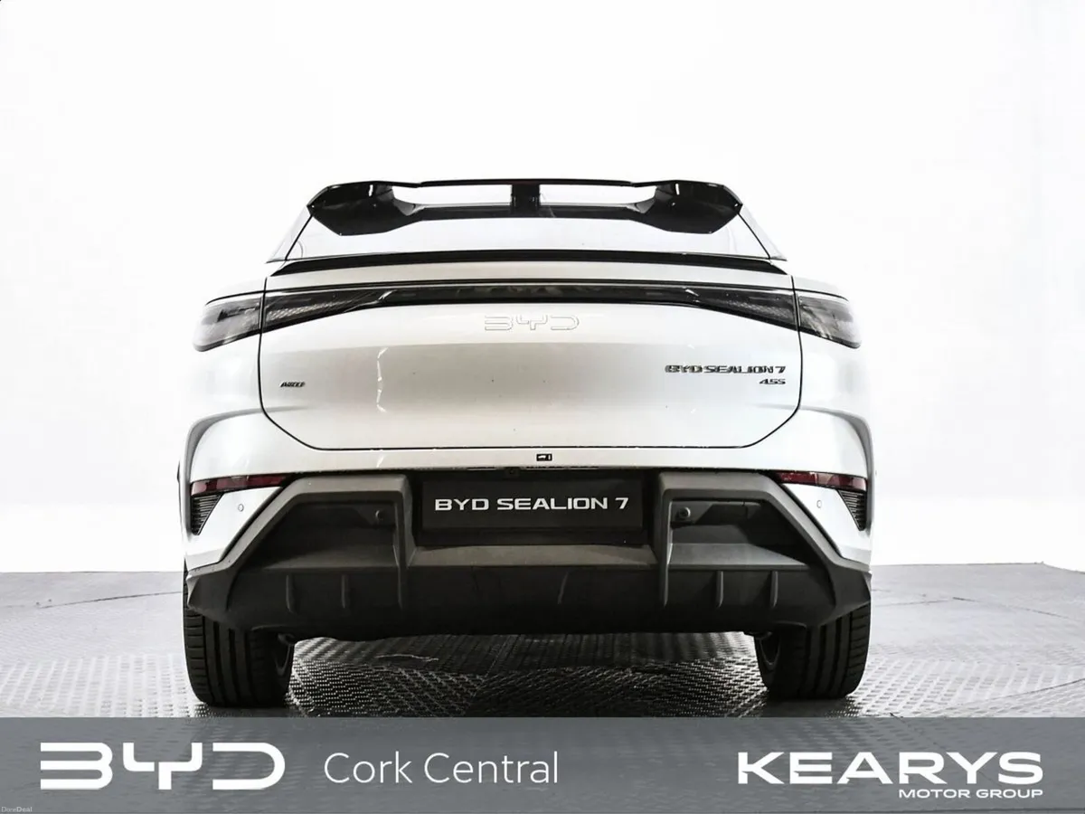 BYD SEALION 7 Design AWD 530hp - Image 3
