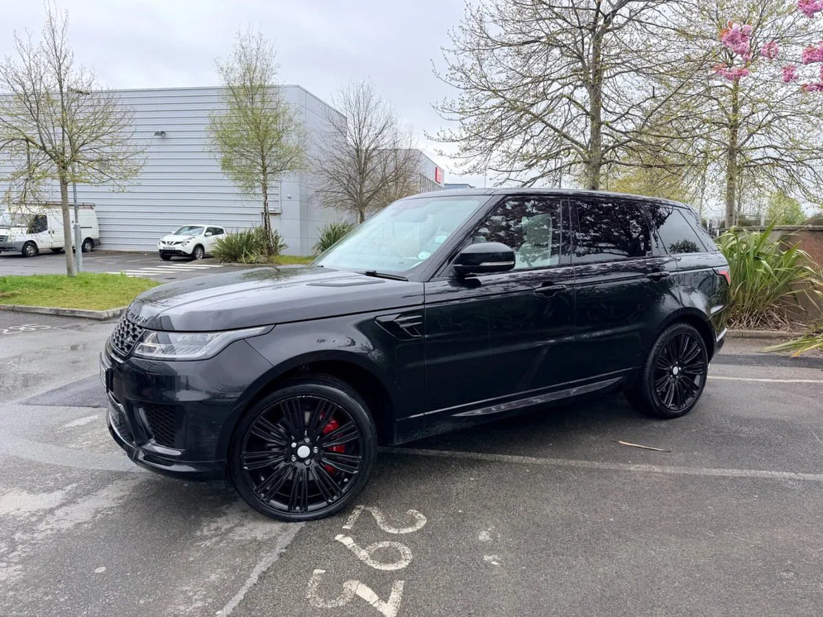 191Land Rover Range Rover Sport HSE *** Crew Cab * - Image 2