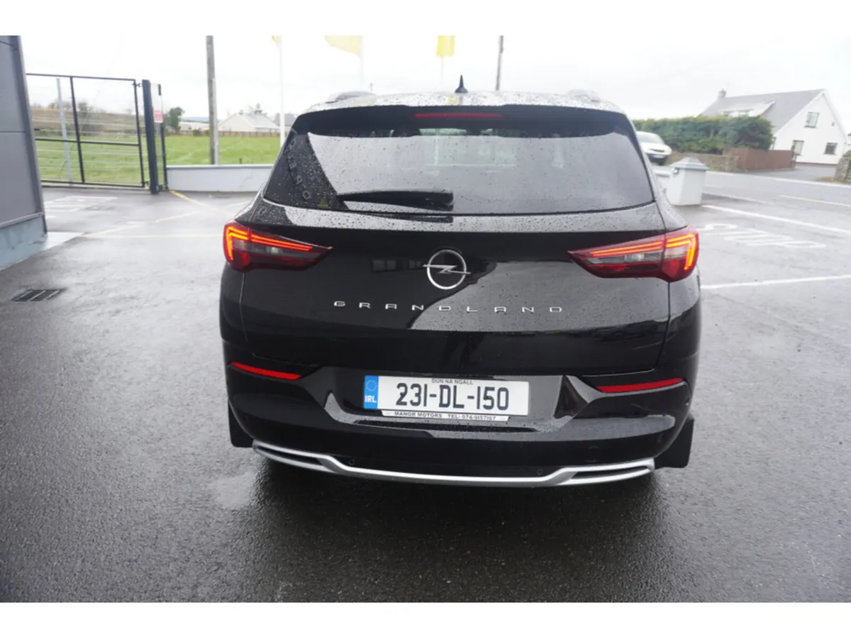 Opel Grandland ELITE-1.5 130PS-DS 130PS-DSL-8SPA-M - Image 3