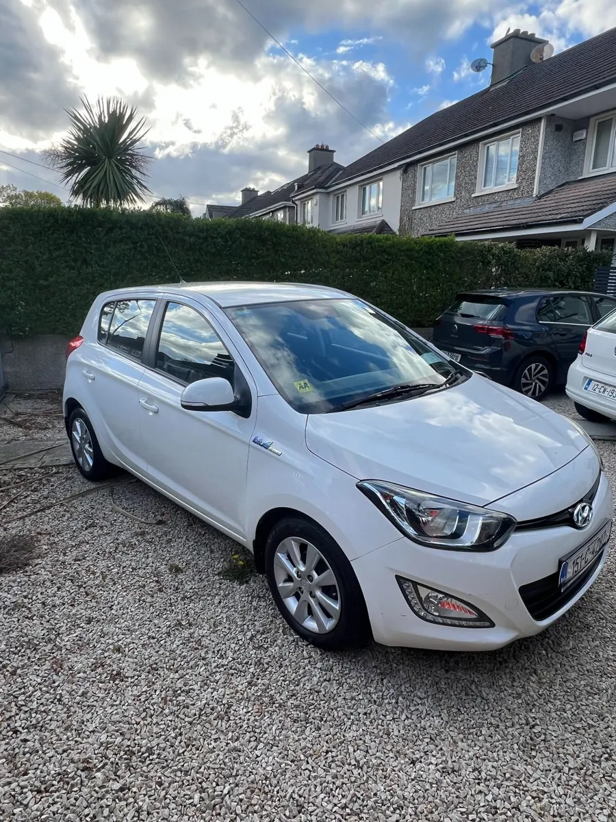 2015 Hyundai i20 For Sale - Image 4