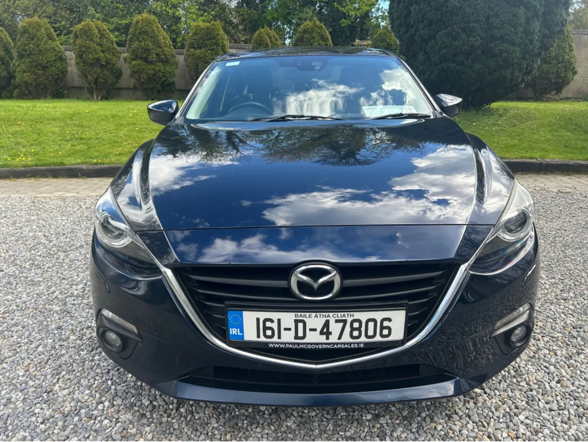 Mazda Mazda3 1.5 D 105PS EXECUTIVE SE 4DR - Image 3