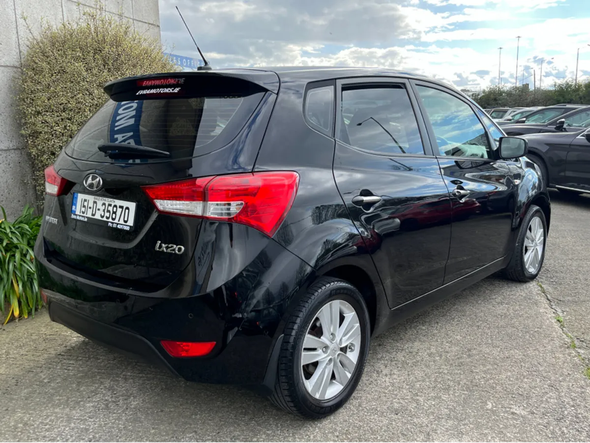 Hyundai ix20 DELUXE AUTOMATIC 1.6 PETROL - Image 4
