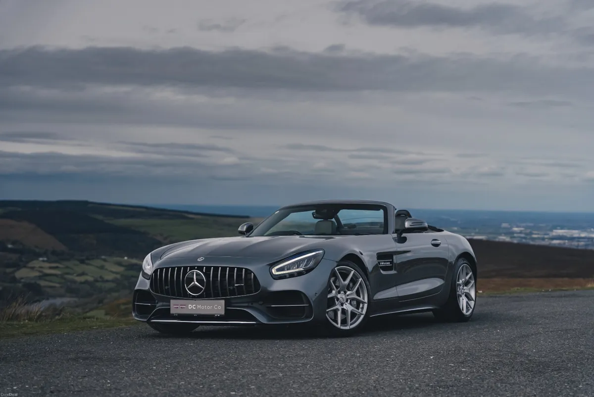 Mercedes-Benz AMG GT Premium Roadster - Image 1