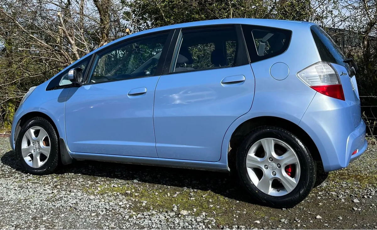 2010 Honda Jazz - Image 2