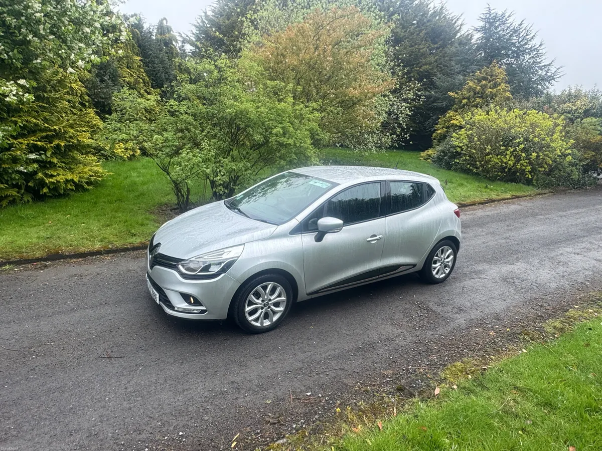 17 Renault Clio 1.1 … IRISH CAR - Image 4