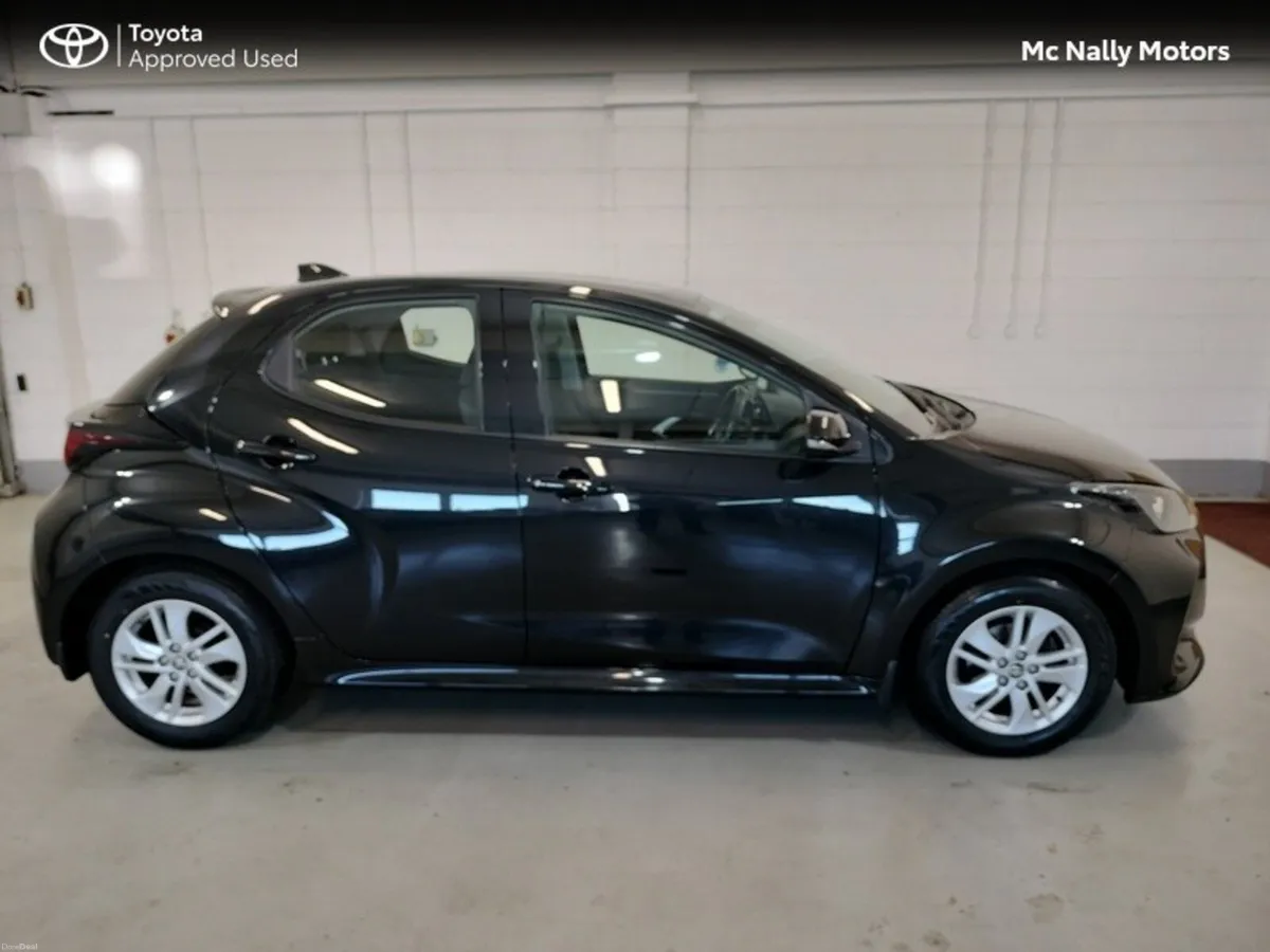 Toyota Yaris 1.0 LUNA PETROL MANUAL - Image 4
