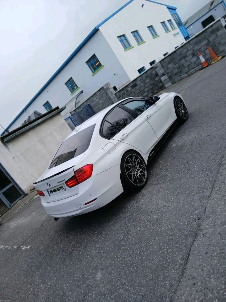 151 Bmw 320d - Image 4