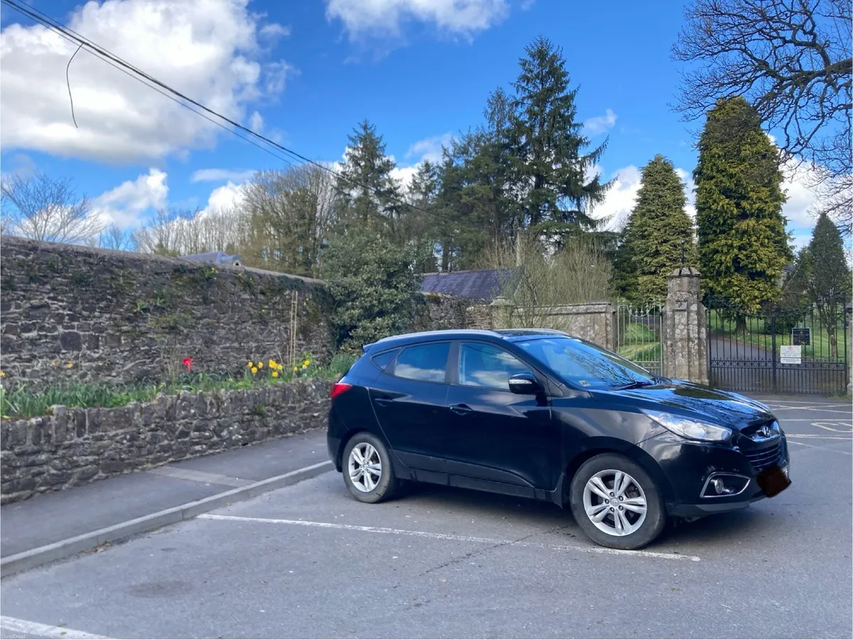 Hyundai ix35 2012 - Image 2