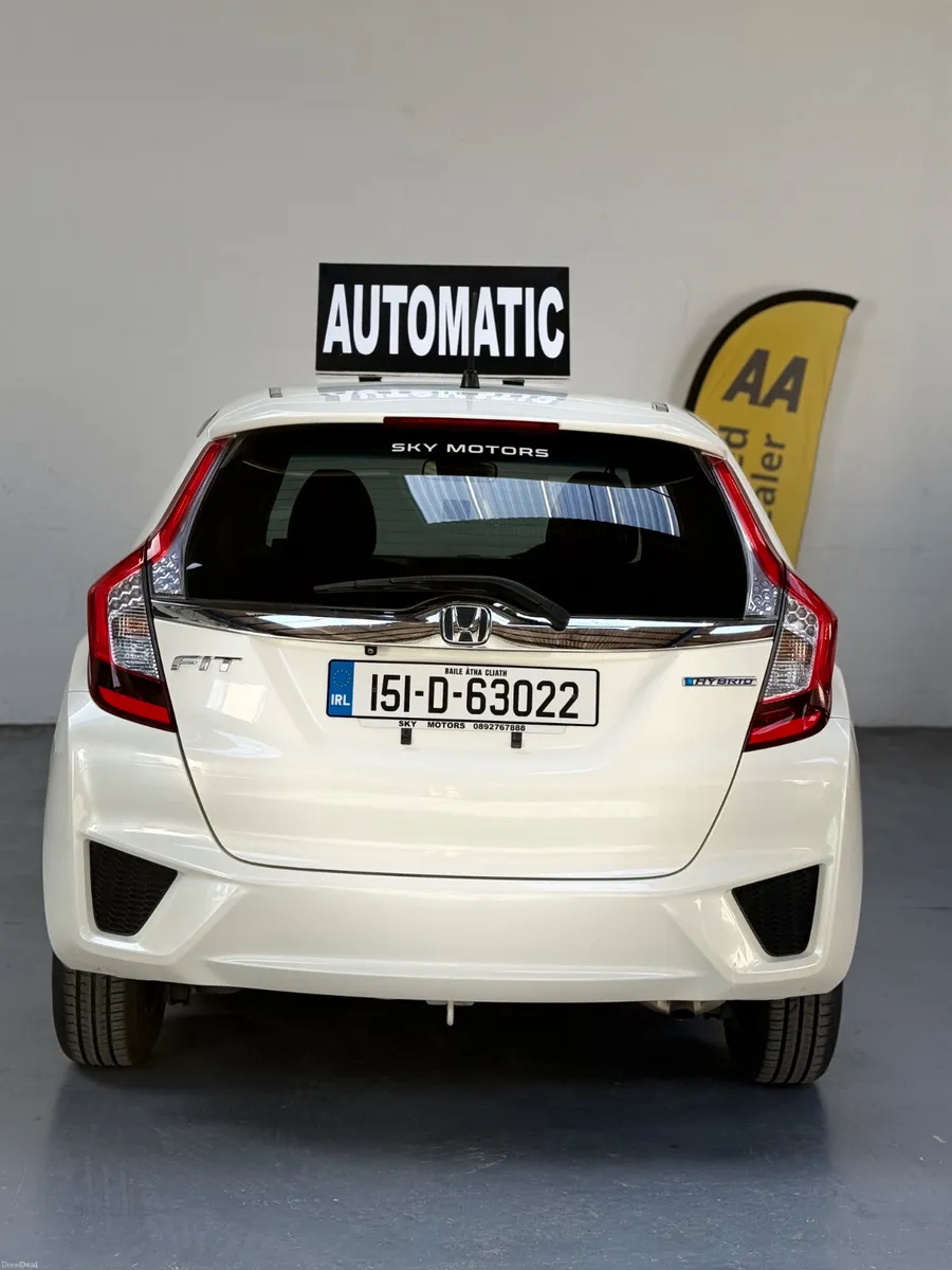 2015 Honda Fit 1.5 Hybrid Automatic,44K Miles - Image 3