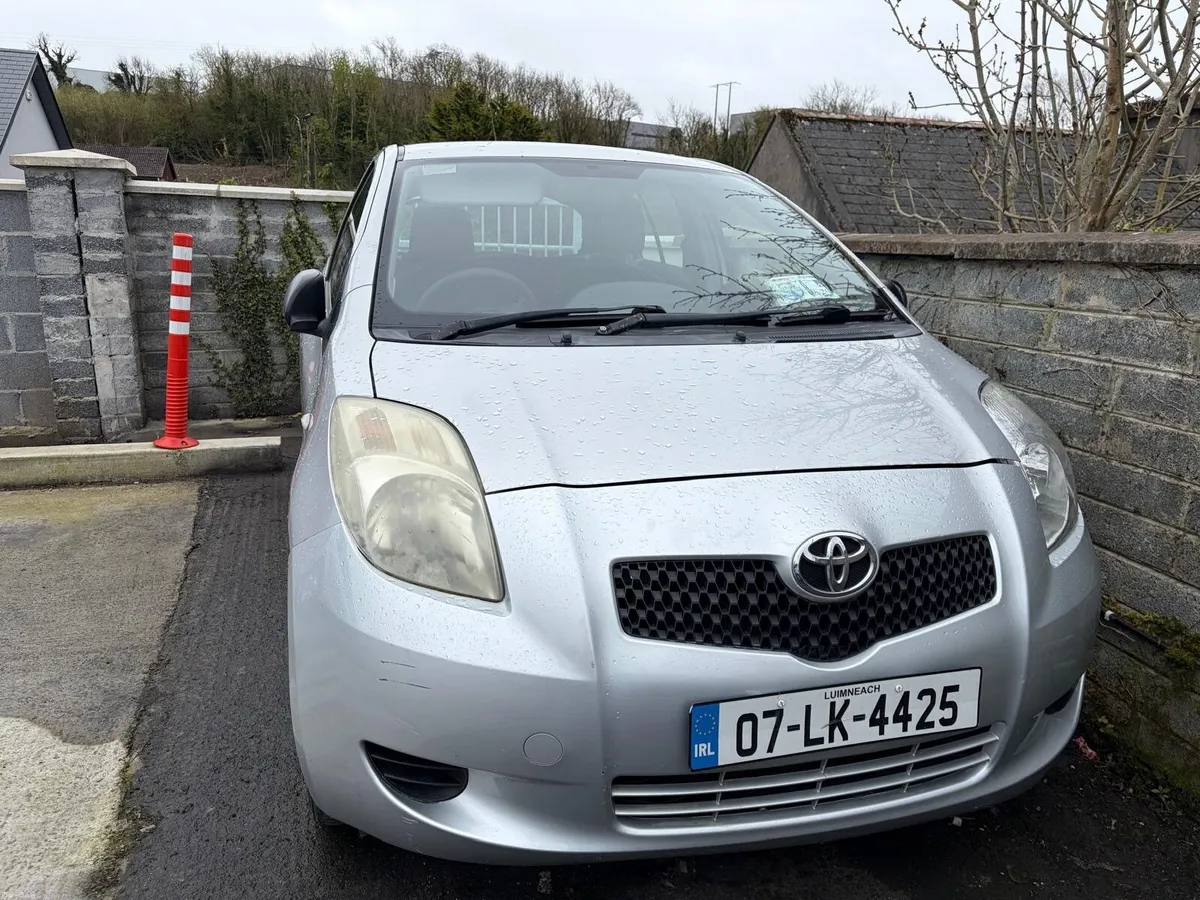 Toyota Yaris 2009 - Image 4