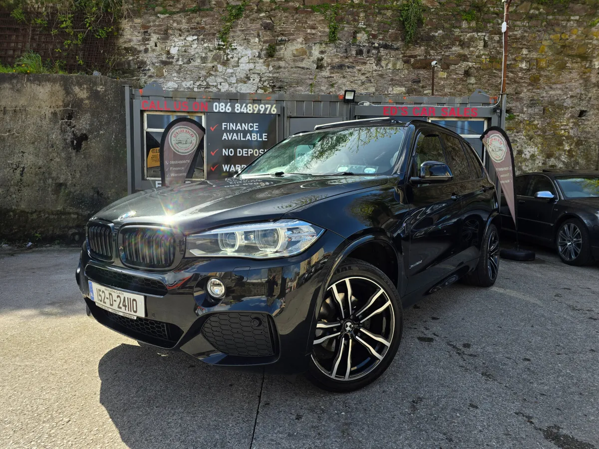 BMW X5 3.0 Diesel 5 Seats Crew Cab 2015 - Image 4
