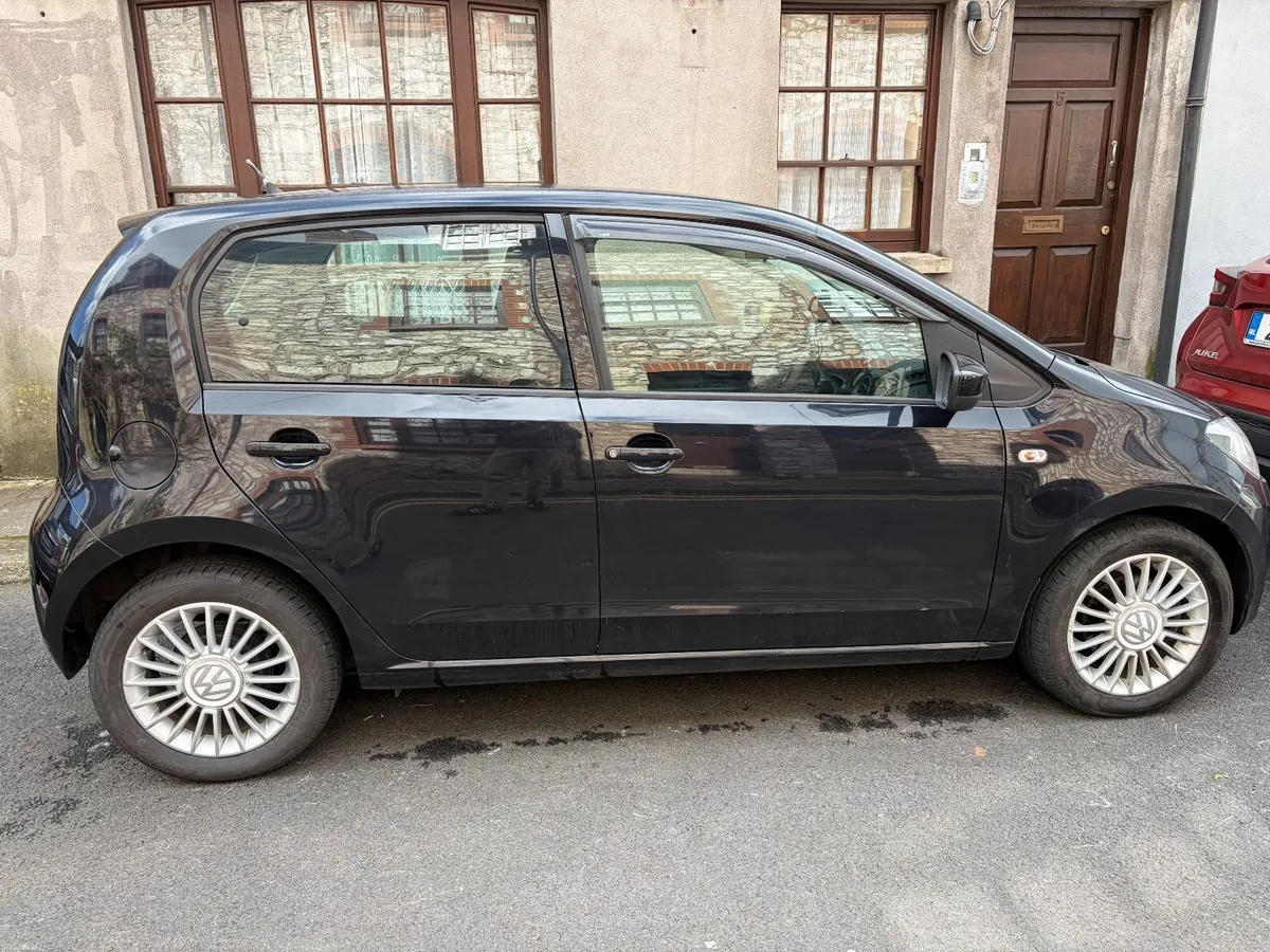 Volkswagen up! 2012 - Image 4