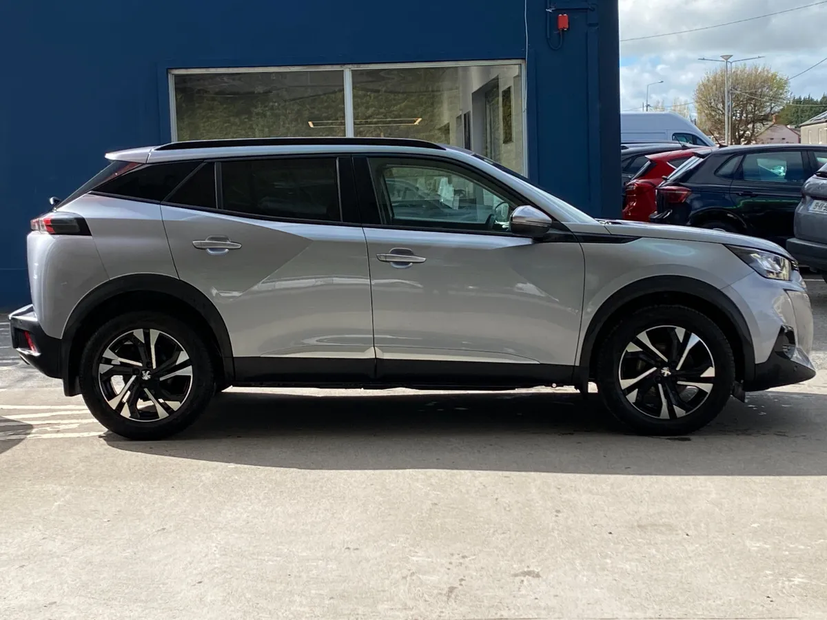 Peugeot 2008 1.5 BlueHDI 100bhp Allure - Image 2