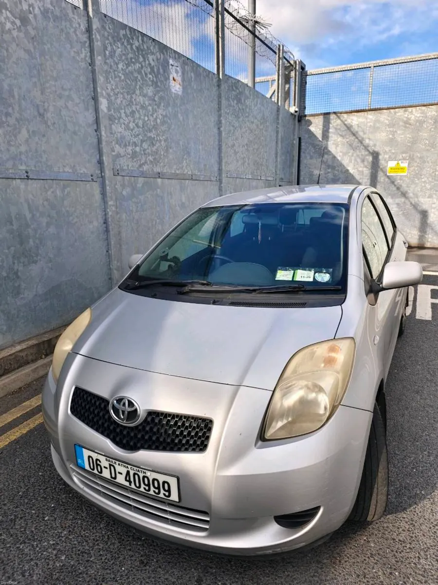 Toyota yaris - Image 1