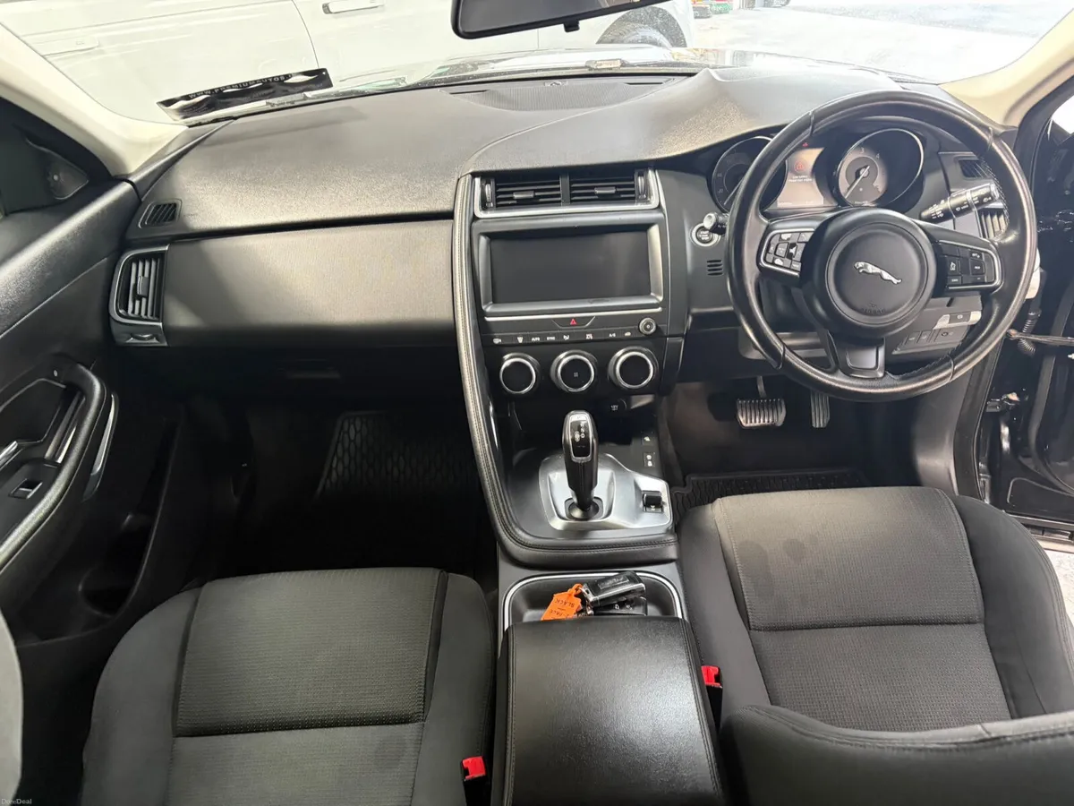 Jaguar E-Pace 2019. 2.0S AWD  AUTOMATIC - Image 5
