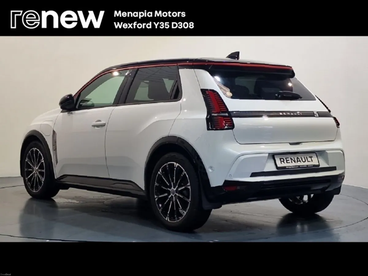 Renault 5 E-Tech Iconic 52kWh - Image 4