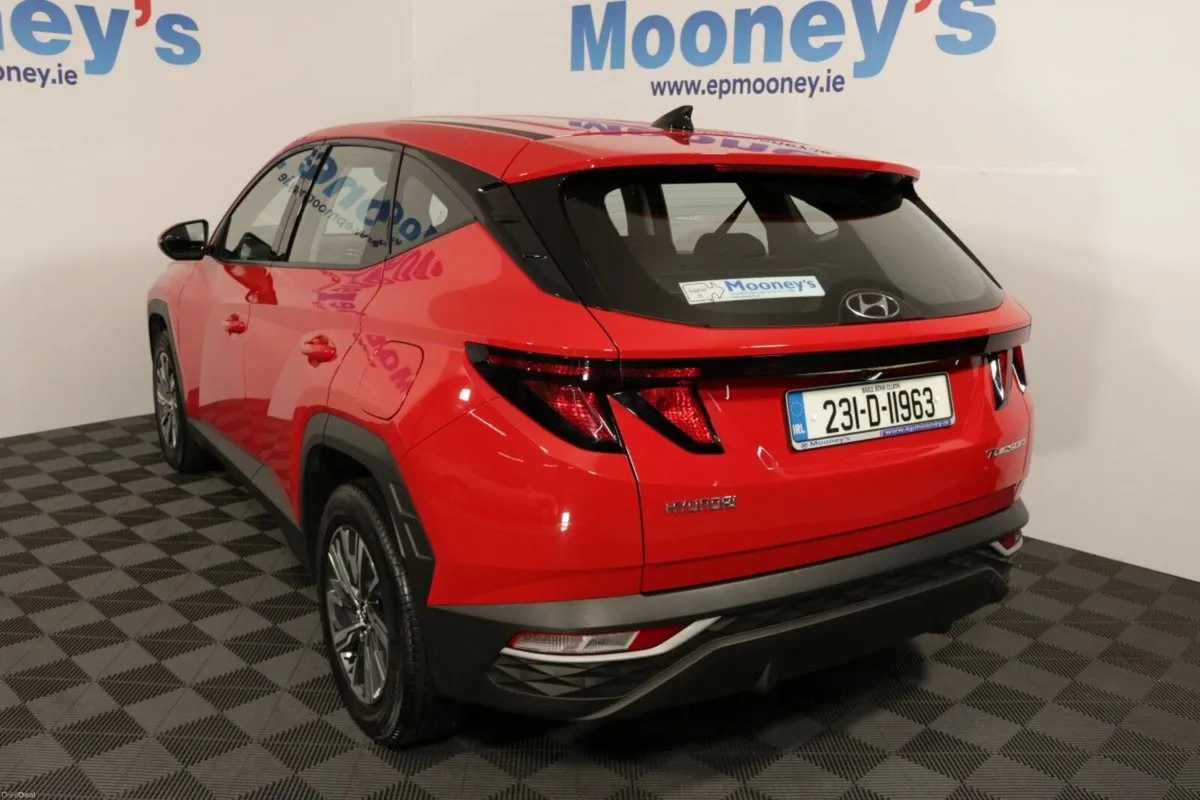 Hyundai Tucson Comfort Plus 1.6L Diesel SUV  - Spe - Image 5