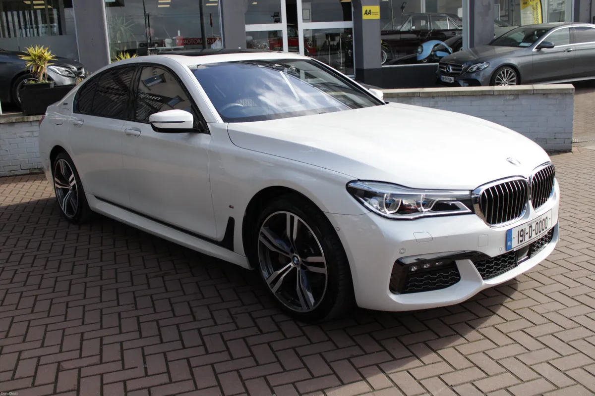 2019 BMW 740E M-SPORT PLUS PLUG-IN HYBRID 4DR AUTO - Image 2