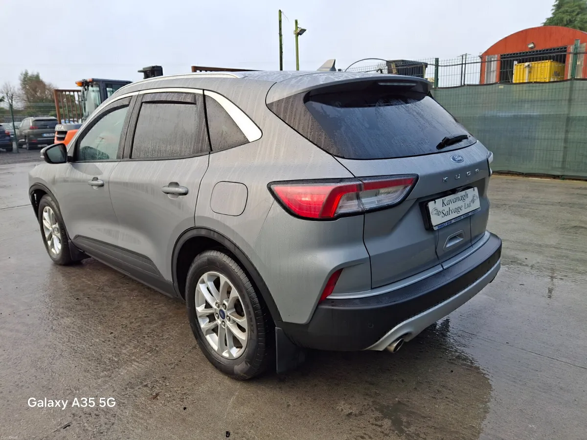 212 Ford Kuga Titanium - Image 4
