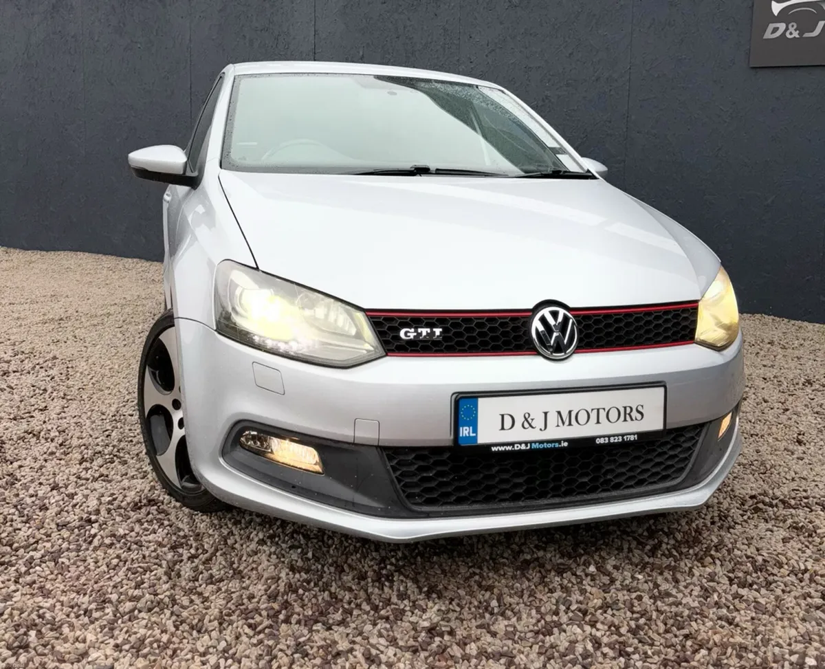 Volkswagen Polo GTi 1.4 Automatic 2013 - Image 2