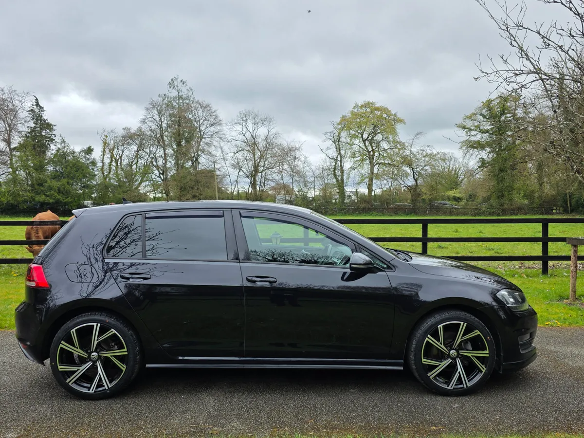 15 Volkswagen Golf 1.4 tsi Highline GT150bhp - Image 4