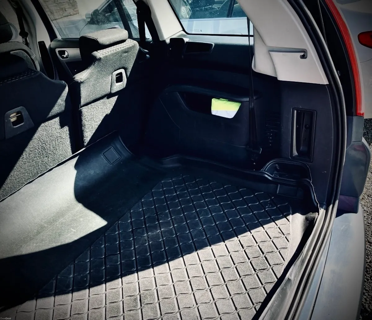 2010 Citroen Grand C4 Picasso VTR+ | 7-Seater - Image 3