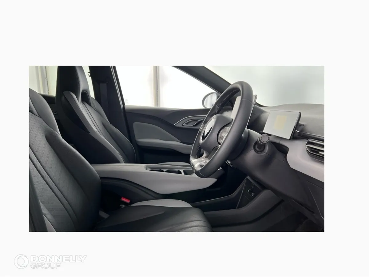 Byd Dolphin Surf Hatchback Comfort - Image 2