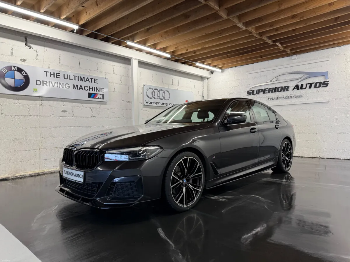 2022 BMW 5-Series 520d Msport Auto - Image 4
