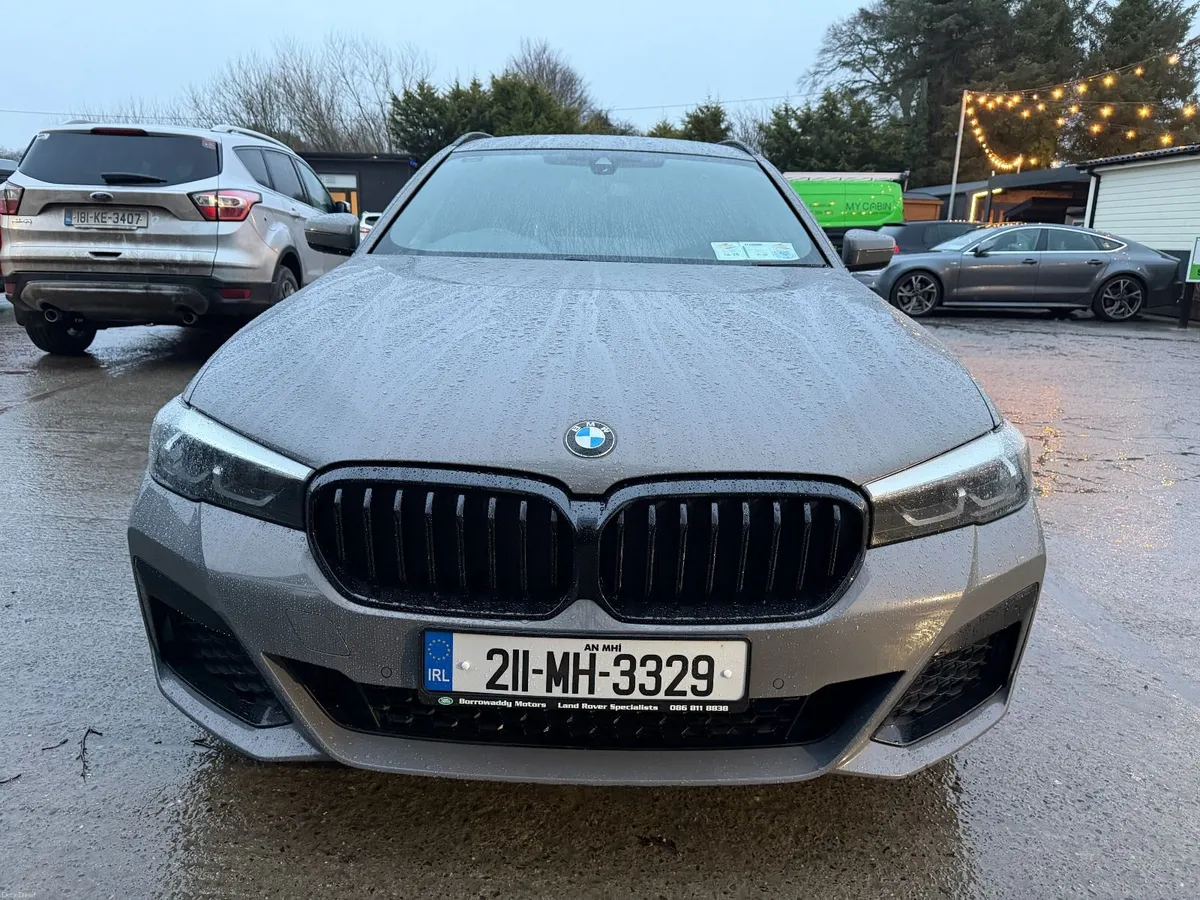 BMW 520d MHT M-Sport Touring LCI - Image 4