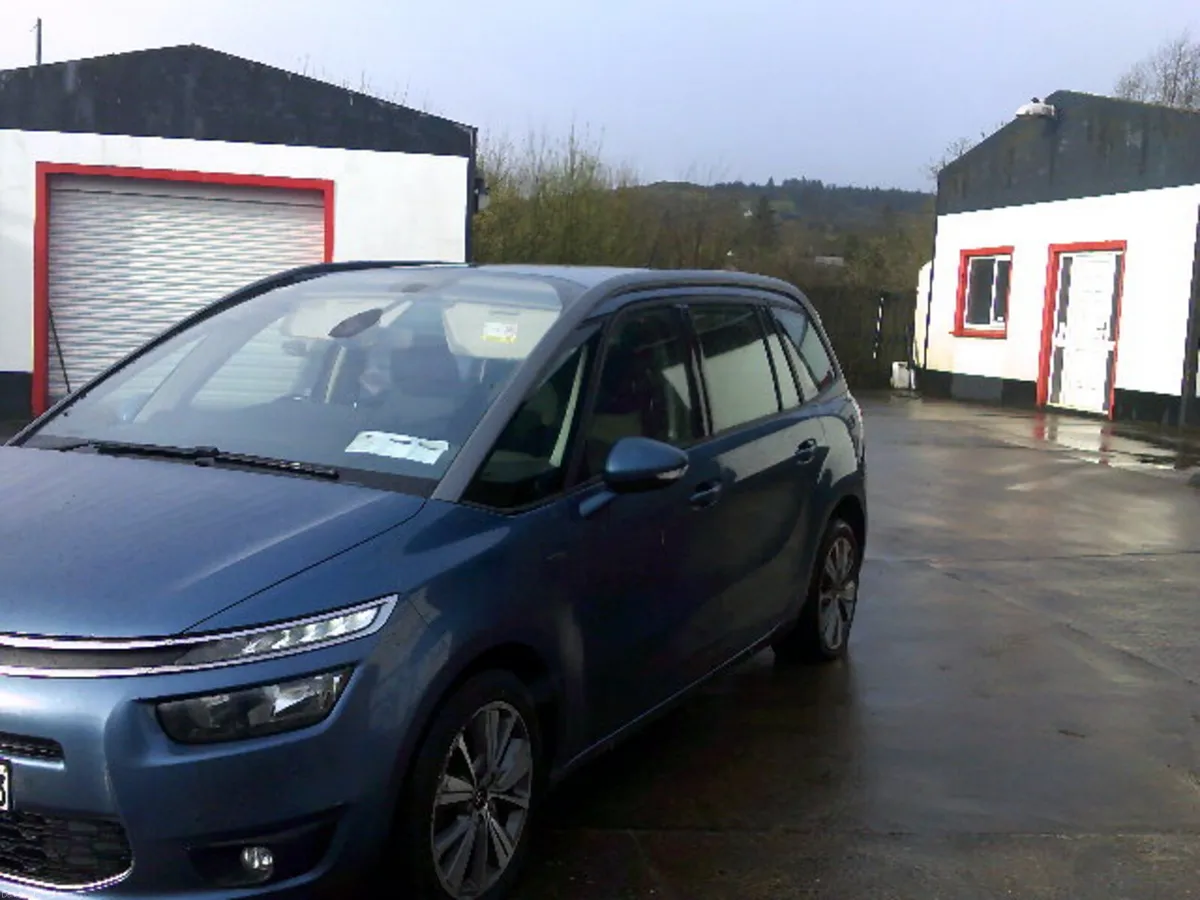 Citroen C4 2016--7 SEATER - Image 3