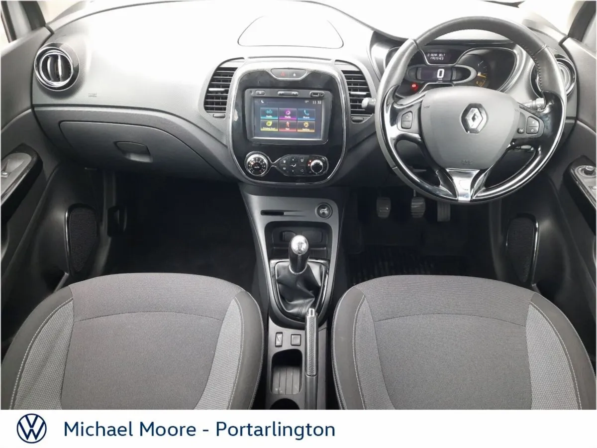 Renault Captur dCi 90 S&S INTENSE - Image 2