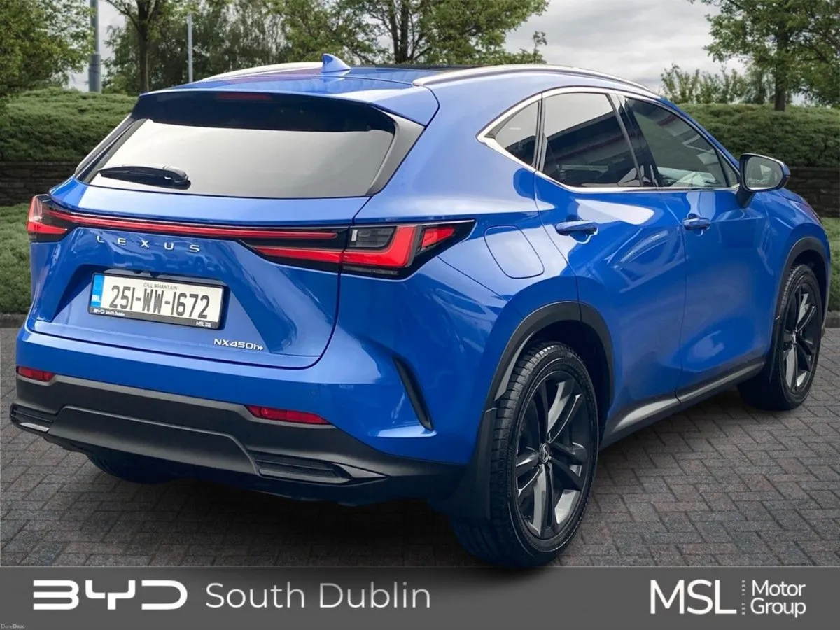 Lexus NX 450h+ Premium PHEV AWD - Image 4