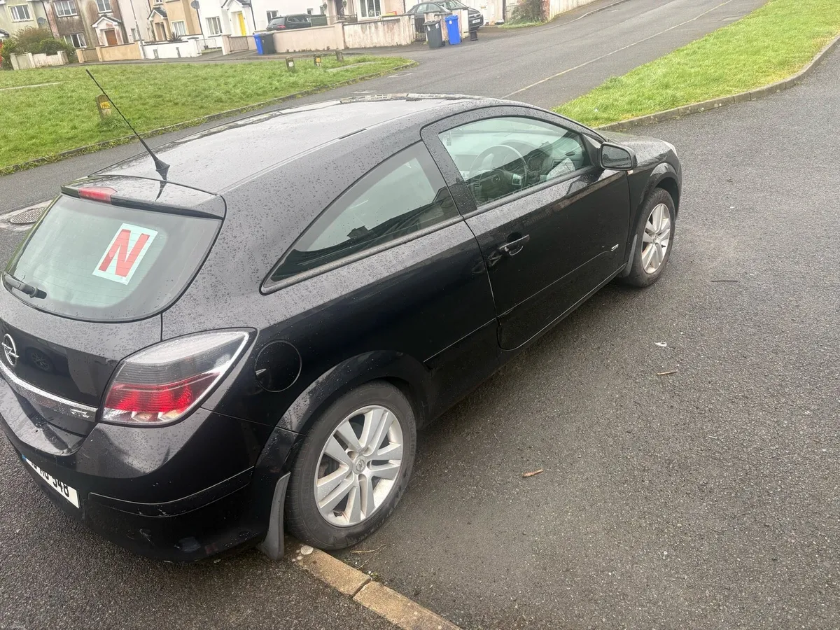 Opel Astra - Image 4