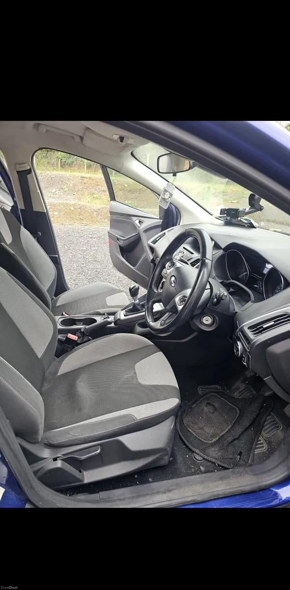 Car for sale - Image 4