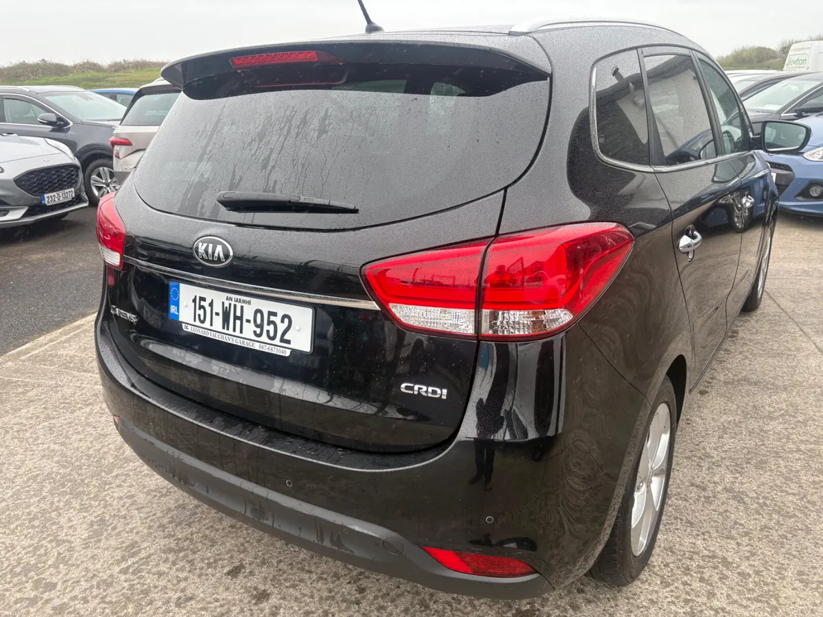 Kia Carens 2015 - Image 5